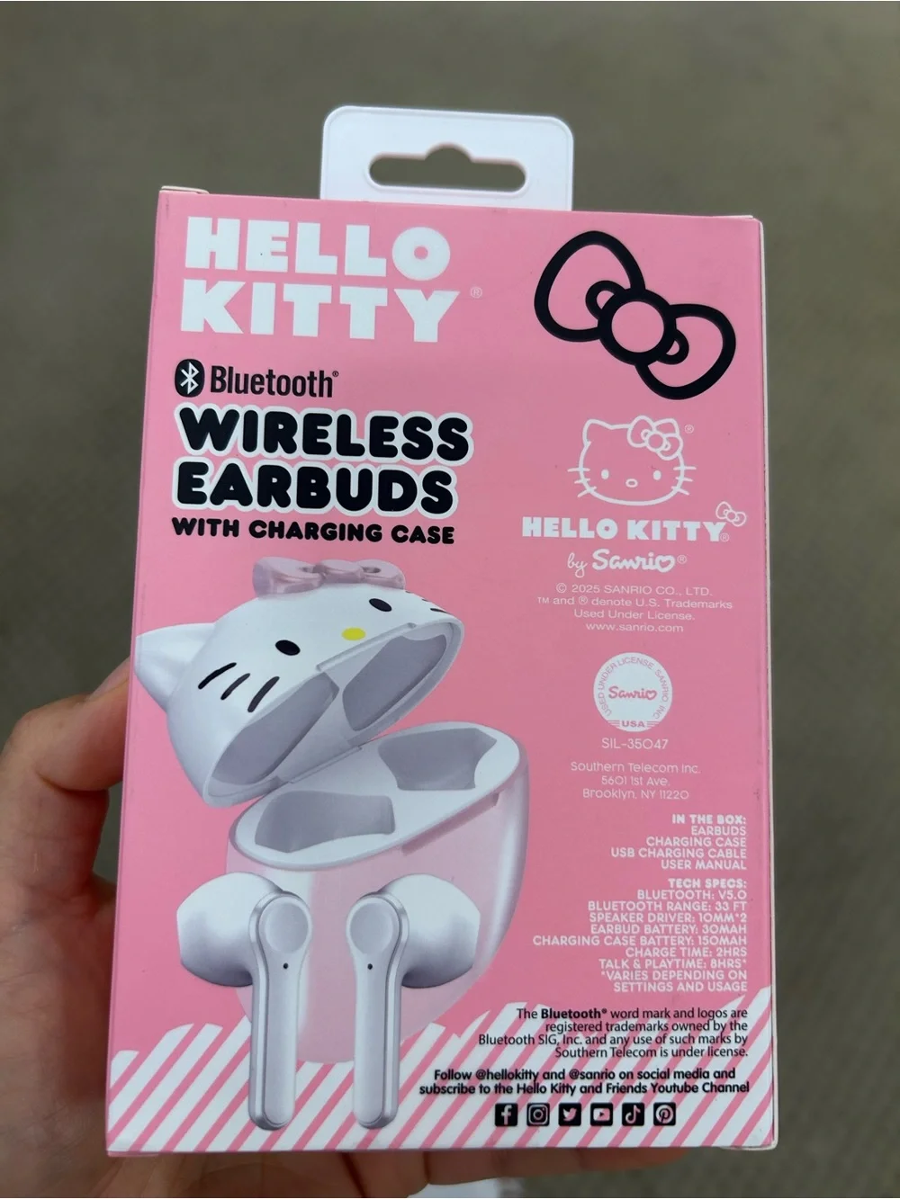Limited edition Hello Kitty Bluetooth Wireless Earbuds with Charging Case